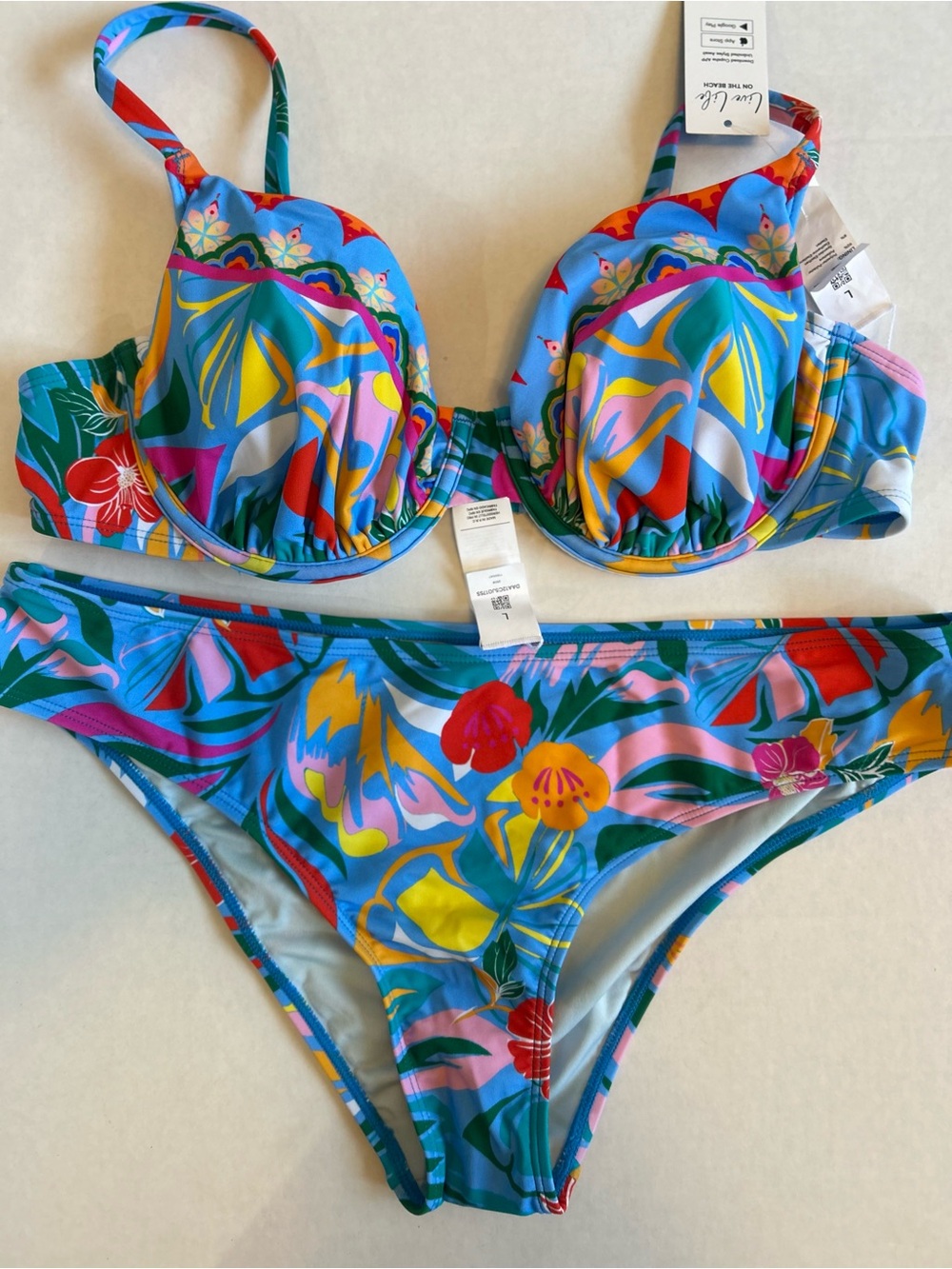 Cupshe Vibrant Tropical Print Bikini Set - Blue Multicolor Underwire Size L